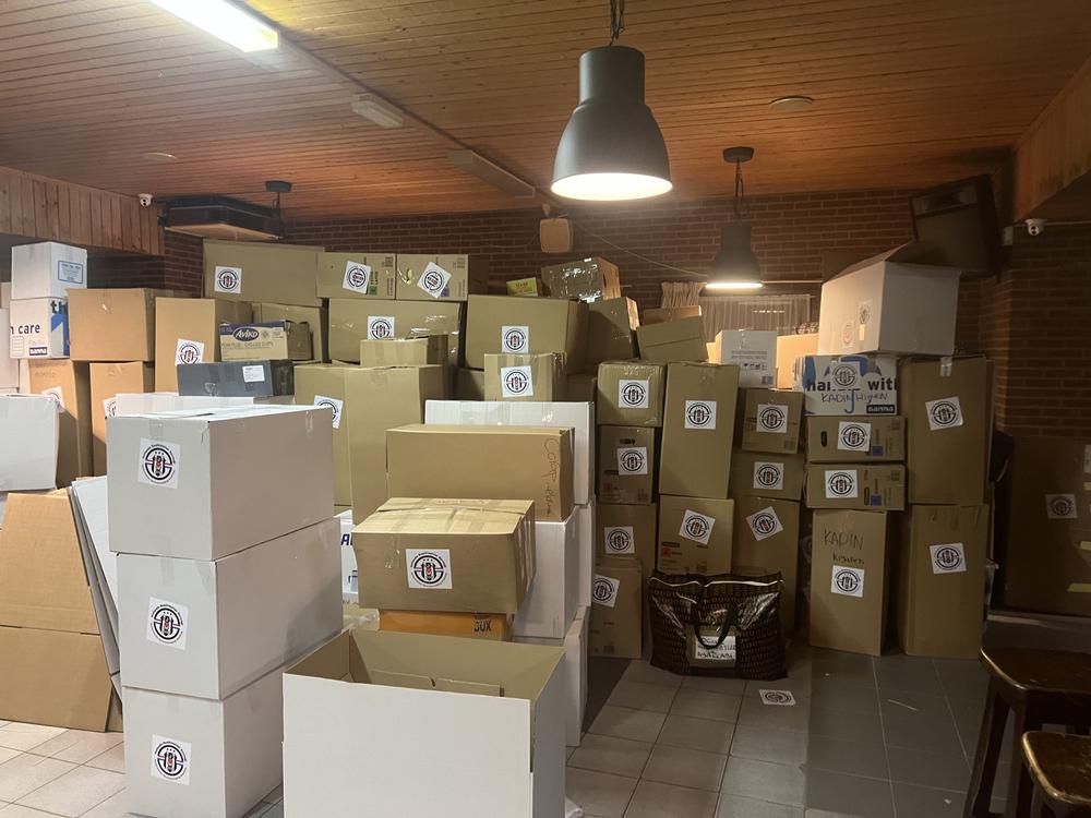 Deprem yardımları toplama 2023 · 69