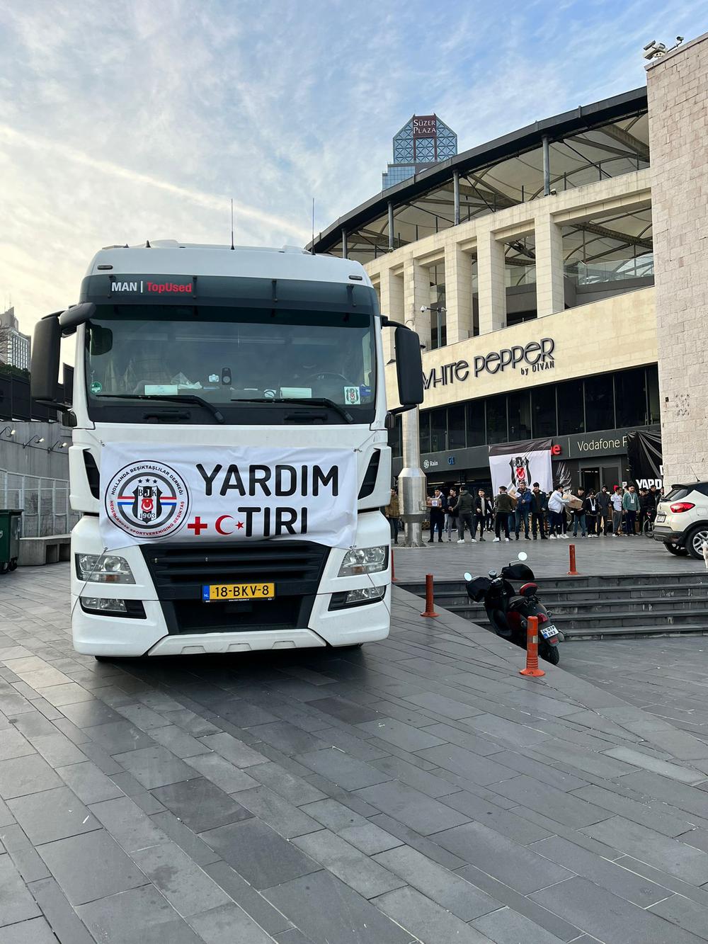 Deprem yardımları toplama 2023 · 40